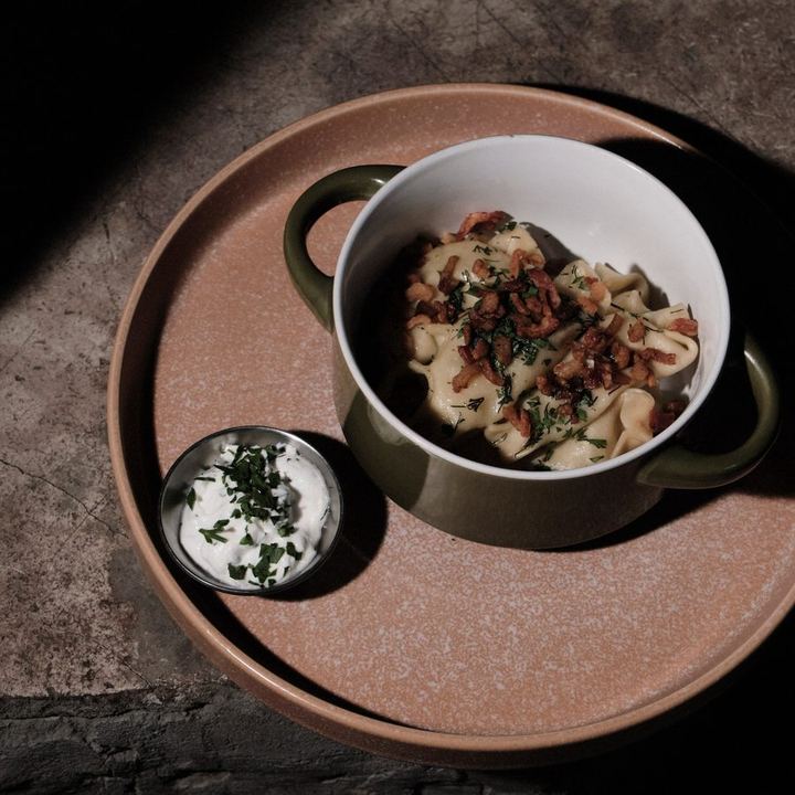 Вареники с картофельной начинкой и шкварками